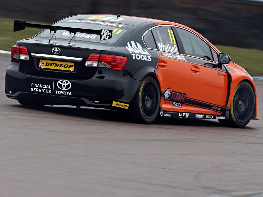  Toyota Avensis Sedan BTCC 2012 года  (фото 4 из 8)
